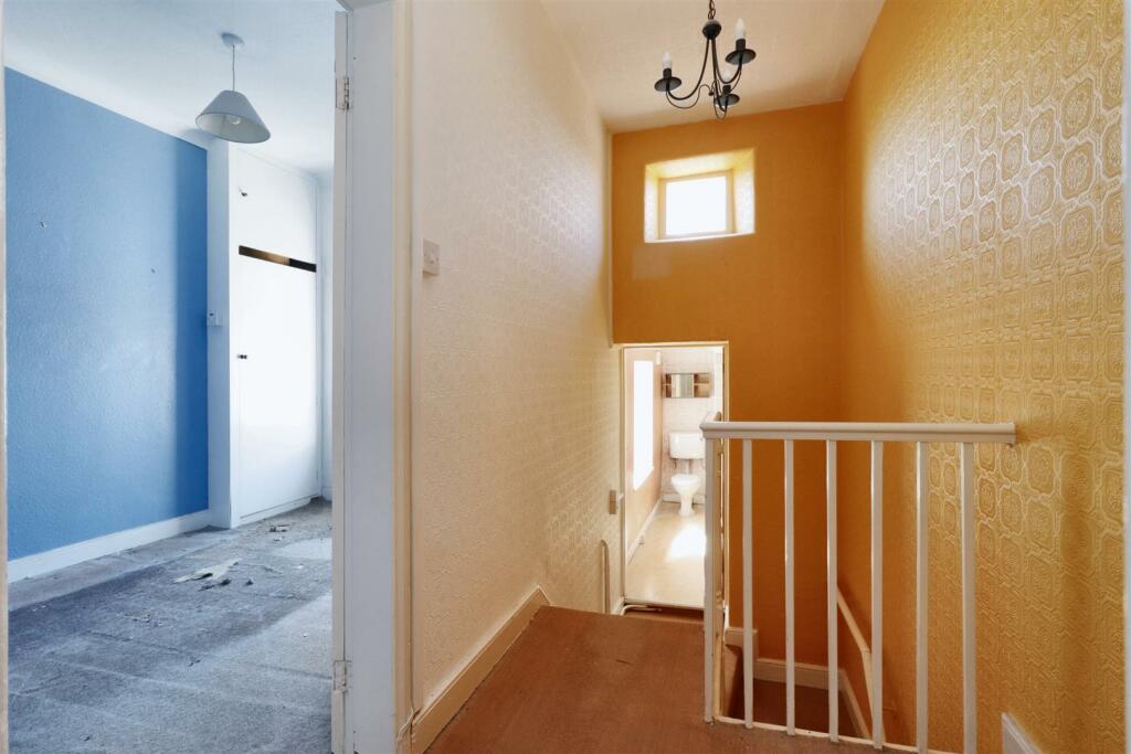 Additional property image - Character home in central Clevedon location