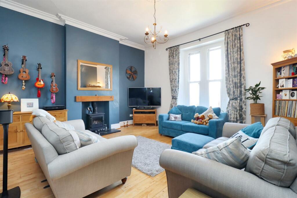 Additional property image - Victorian apartment with parking in Mid Clevedon