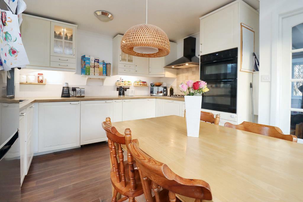 Additional property image - Detached house on the outskirts of Clevedon