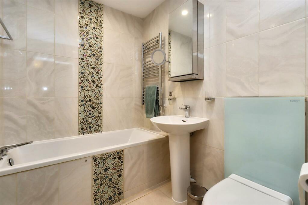 Additional property image - Outstanding coastal location with panoramic views