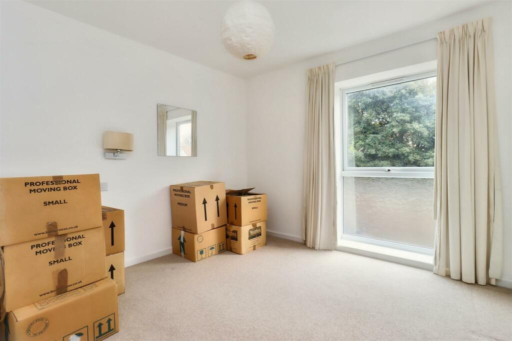 Additional property image - Outstanding coastal location with panoramic views