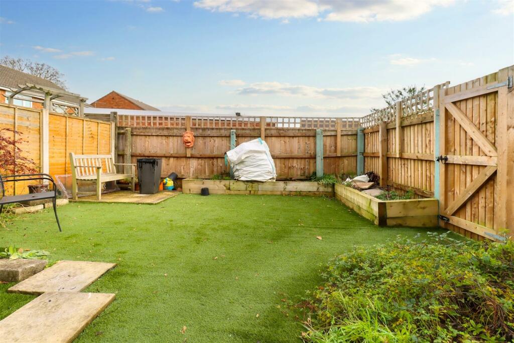 Additional property image - Adjacent to coastal walks in Clevedon