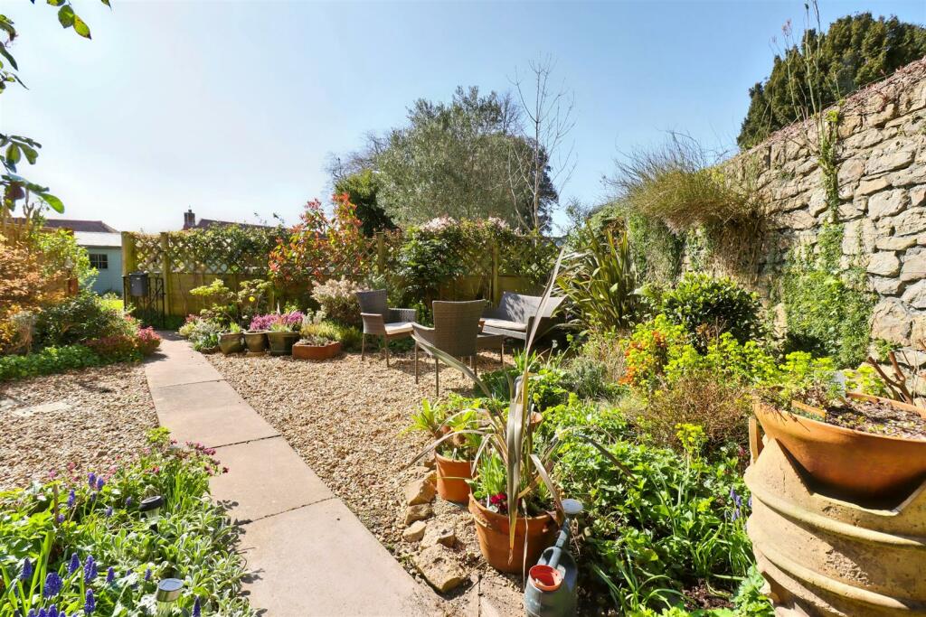 Additional property image - A short distance from Clevedon Seafront