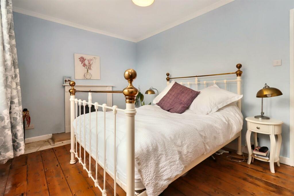Additional property image - A short distance from Clevedon Seafront