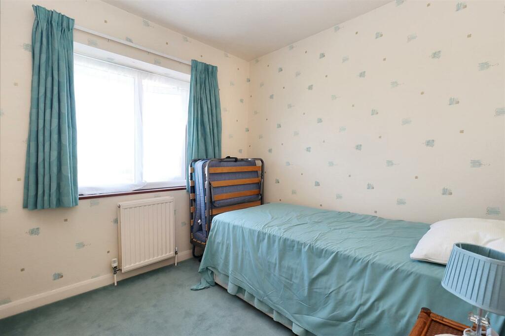 Additional property image - Much admired Upper Clevedon location