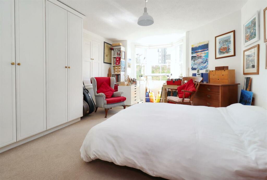 Additional property image - Prime location almost immediate to Clevedon Seafront