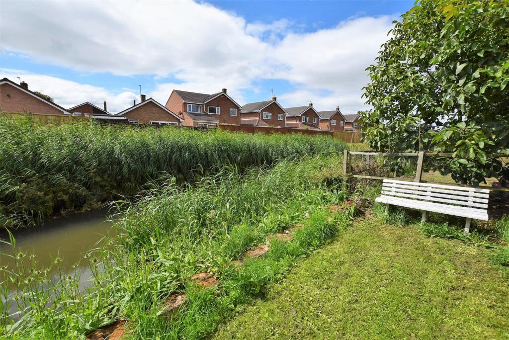 Additional property image - Superb home in West End of Clevedon