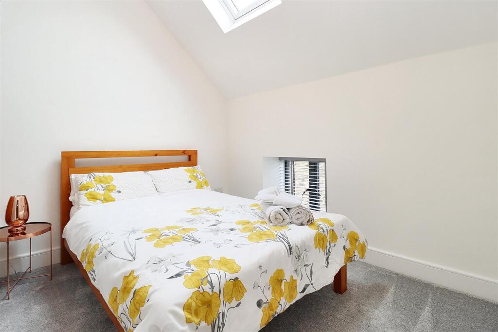 Additional property image - Beautifully converted barn in East Clevedon