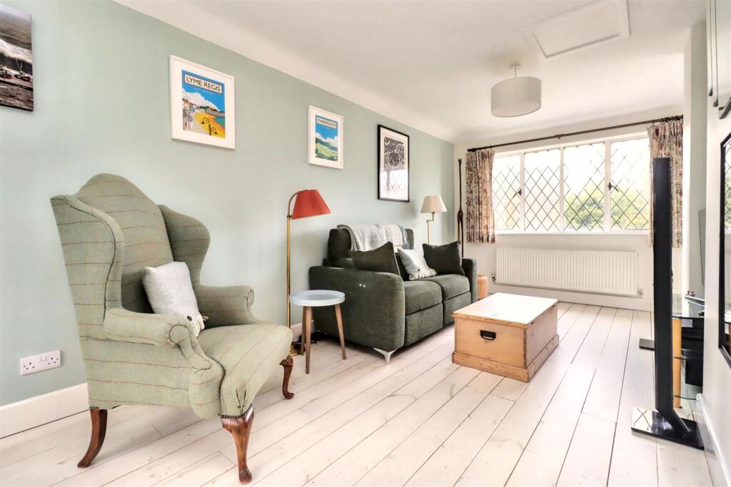 Additional property image - Secluded Upper Clevedon position