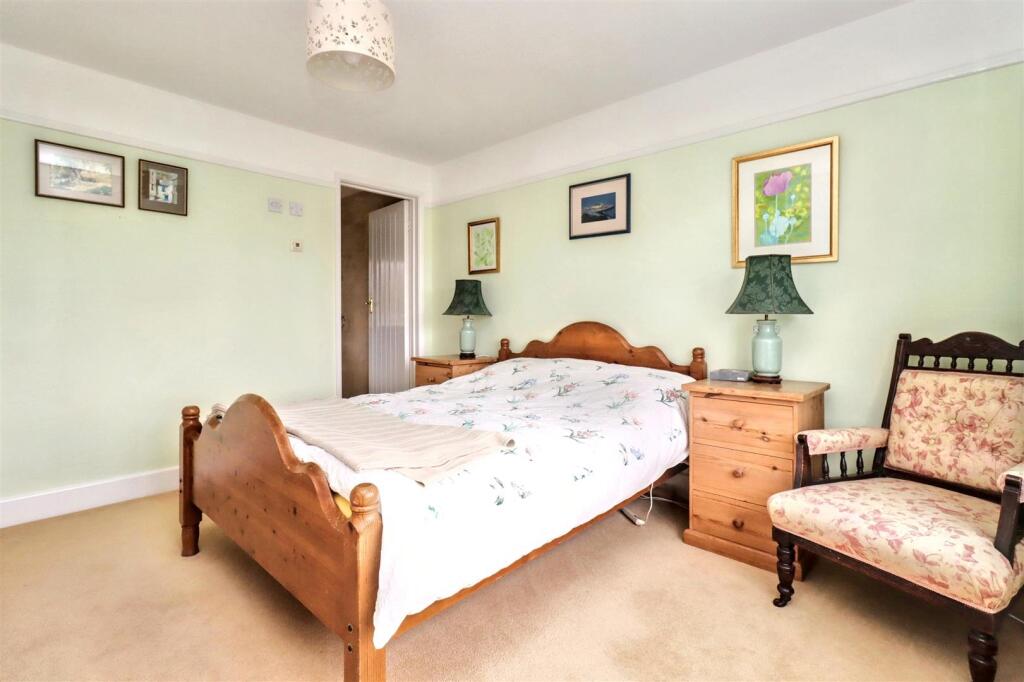 Additional property image - Secluded Upper Clevedon position