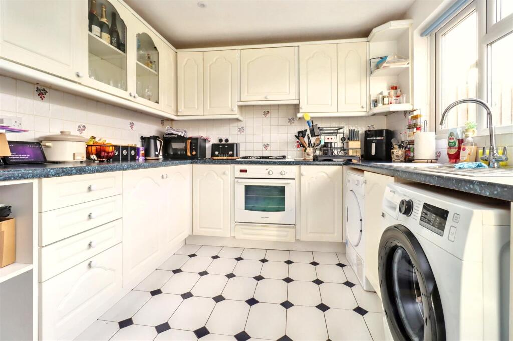 Additional property image - Found just off Yeolands Drive in Clevedon