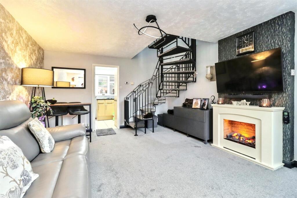 Additional property image - Cul se sac close to lovely walks in Clevedon
