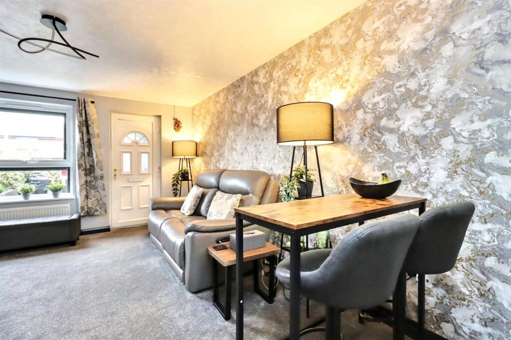 Additional property image - Cul se sac close to lovely walks in Clevedon