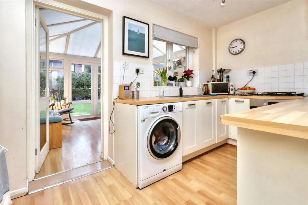 Additional property image - Popular location on the outskirts of Clevedon