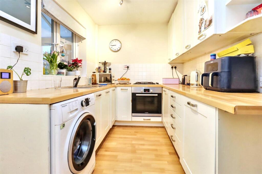 Additional property image - Popular location on the outskirts of Clevedon
