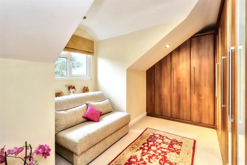 Additional property image - Wonderful detached residence within this popular semi rural location