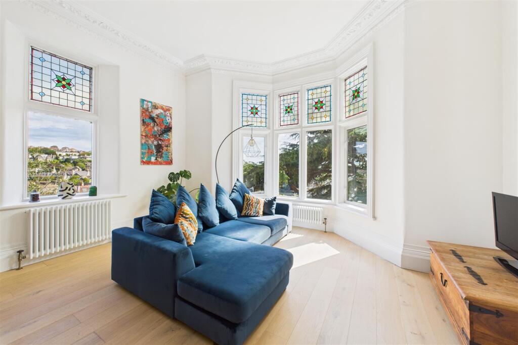 Main image of property: Beautiful ground floor apartment in Mid Clevedon