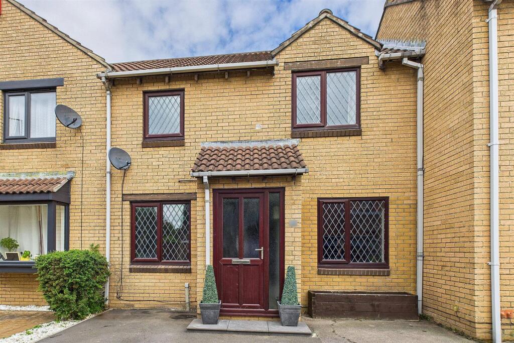 Main image of property: Close to Schools, shops and playing fields in Clevedon