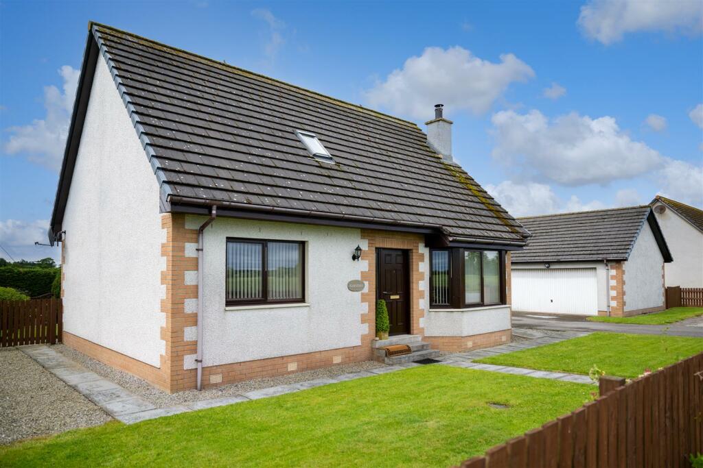 4 bedroom detached house for sale in Garstein, Arabella, Tain, IV19 1QH