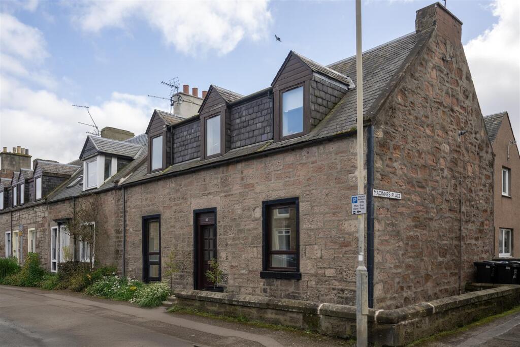 Main image of property: 55 Innes Street, Inverness, IV1 1NR