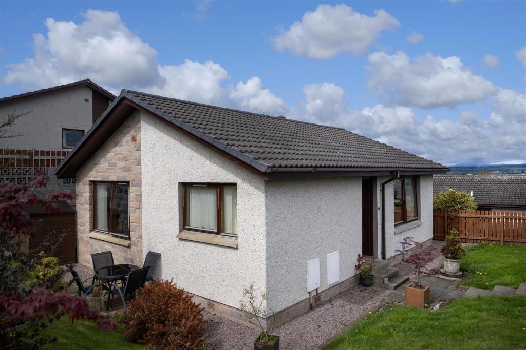 Main image of property: 89 Overton Avenue, Inverness, IV3 8RR