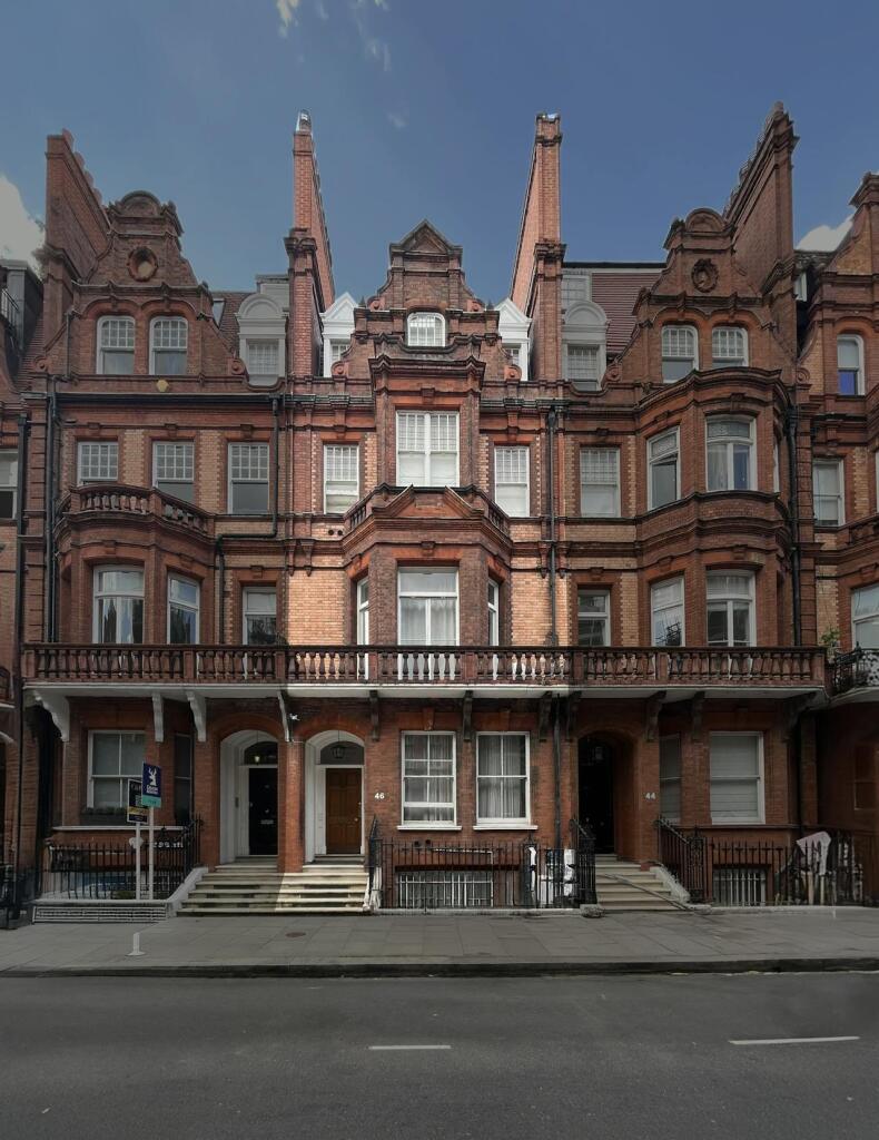 Main image of property: Luxury Serviced Apartment Investment, 46 Draycott Place, London, SW3 2SA
