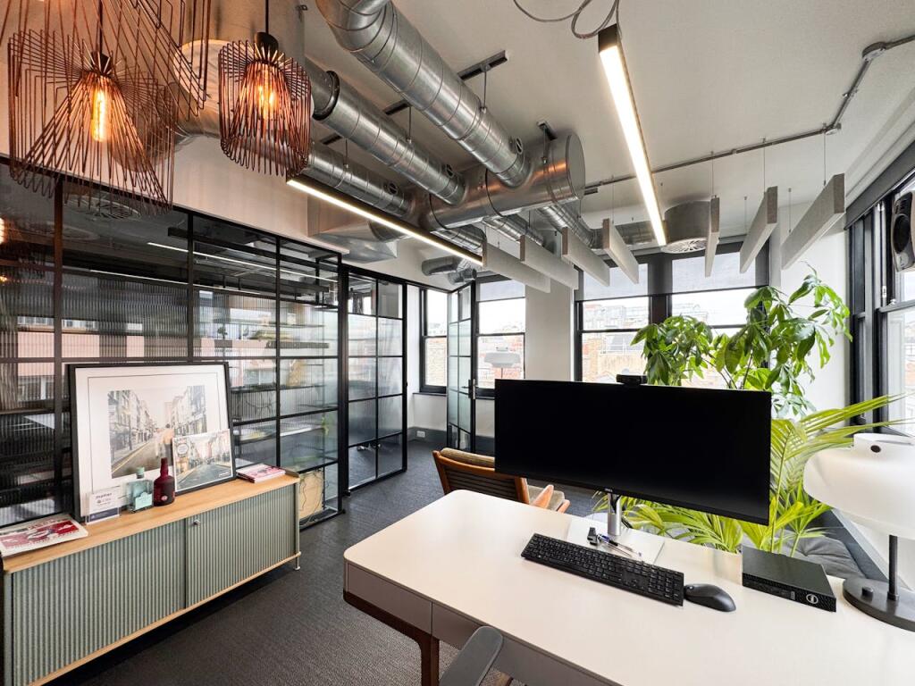 Main image of property: 82-84 Berwick Street (4th & 5th Floor), Soho, London, W1F 8TP