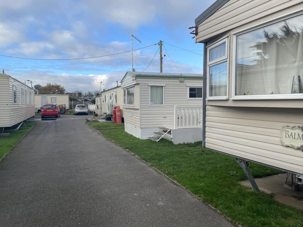 Additional property image - Pretoria Caravan Park, Point Clear, St Osyth, Clacton on Sea, CO16 8NG