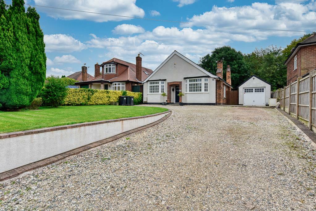 2 bedroom detached bungalow for sale in Lambley Lane, Gedling