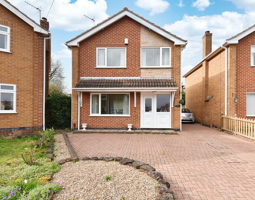 3 bedroom detached house for sale in Hardys Drive, Gedling, NG4