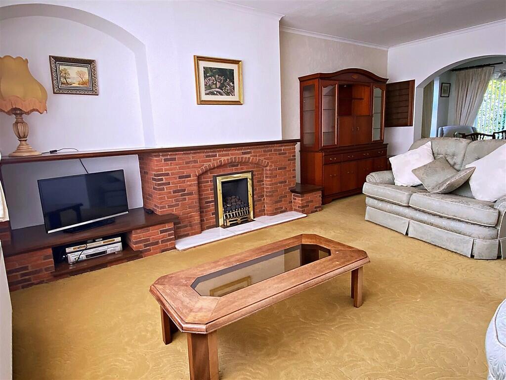 Additional property image - Eden Croft, Kenilworth