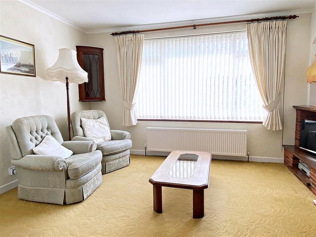 Additional property image - Eden Croft, Kenilworth