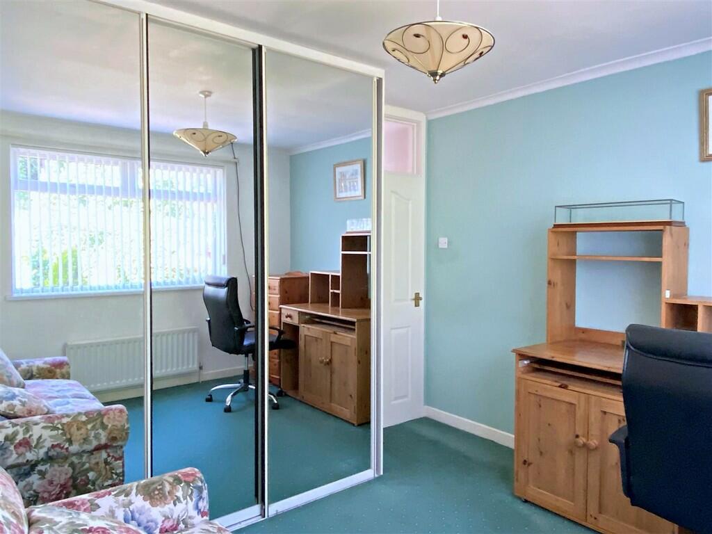 Additional property image - Eden Croft, Kenilworth
