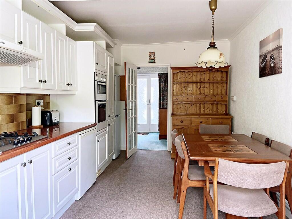 Additional property image - Eden Croft, Kenilworth