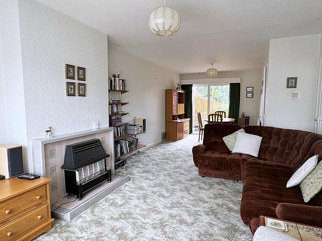 Additional property image - Laburnum Avenue, Kenilworth