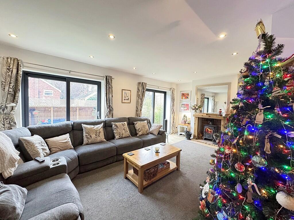 Additional property image - Dalehouse Lane, Kenilworth