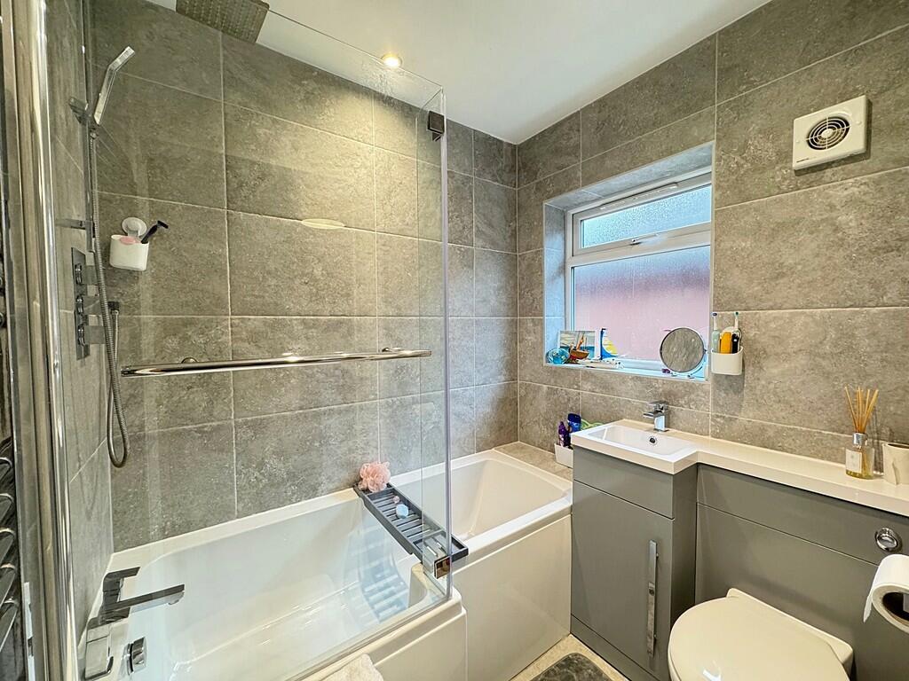 Additional property image - Dalehouse Lane, Kenilworth