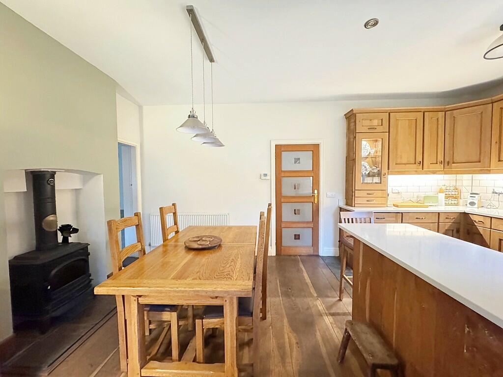 Additional property image - Burton Green