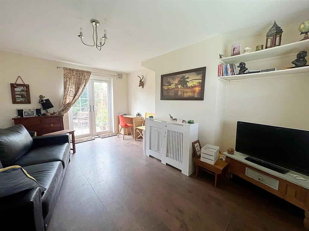 Additional property image - Albion Street, Kenilworth