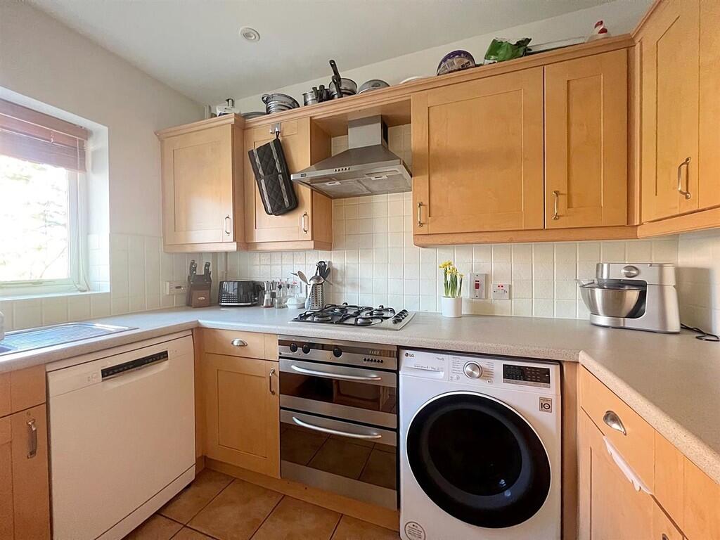 Additional property image - Highfield, Hatton Park, Warwick