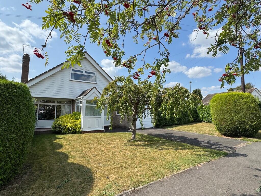 Main image of property: Kineton Road, Kenilworth