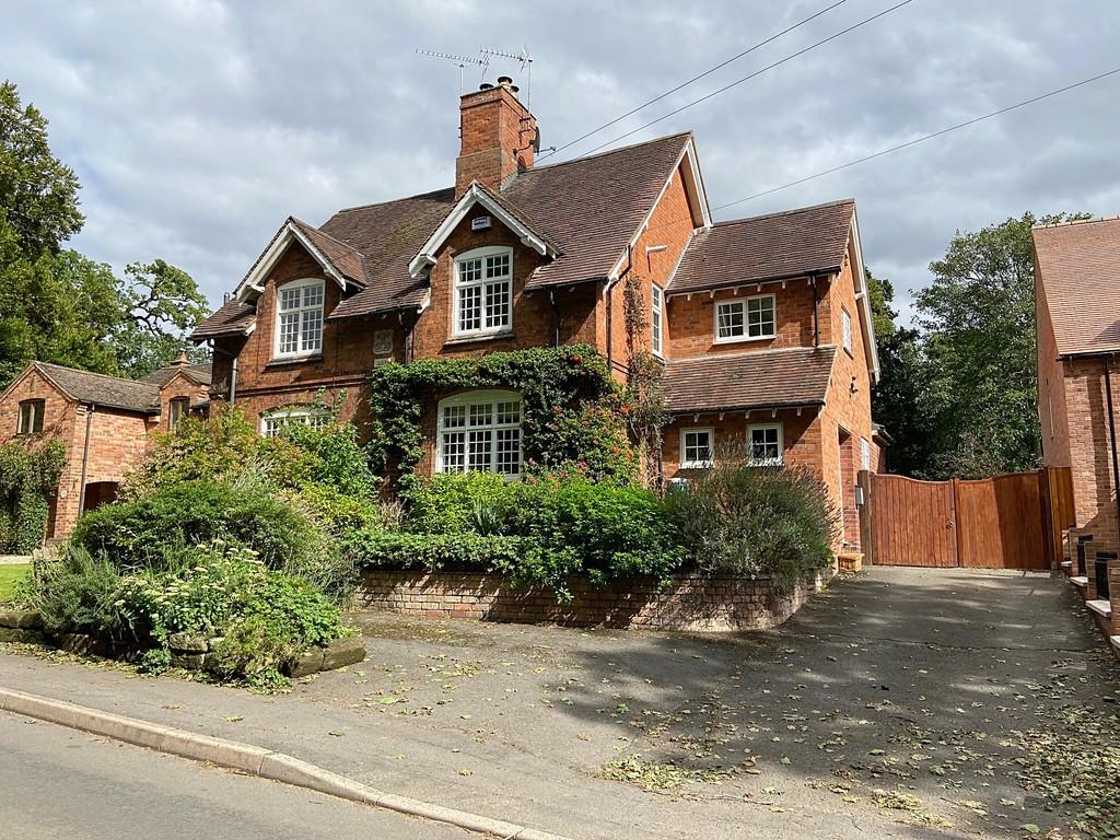 3 bedroom semidetached house for sale in Wootton Grange Cottages, Leek