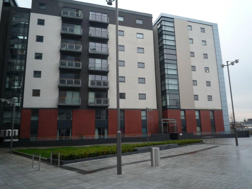 3 bedroom flat for rent in GLASGOW HARBOUR - Meadowside Quay, G11