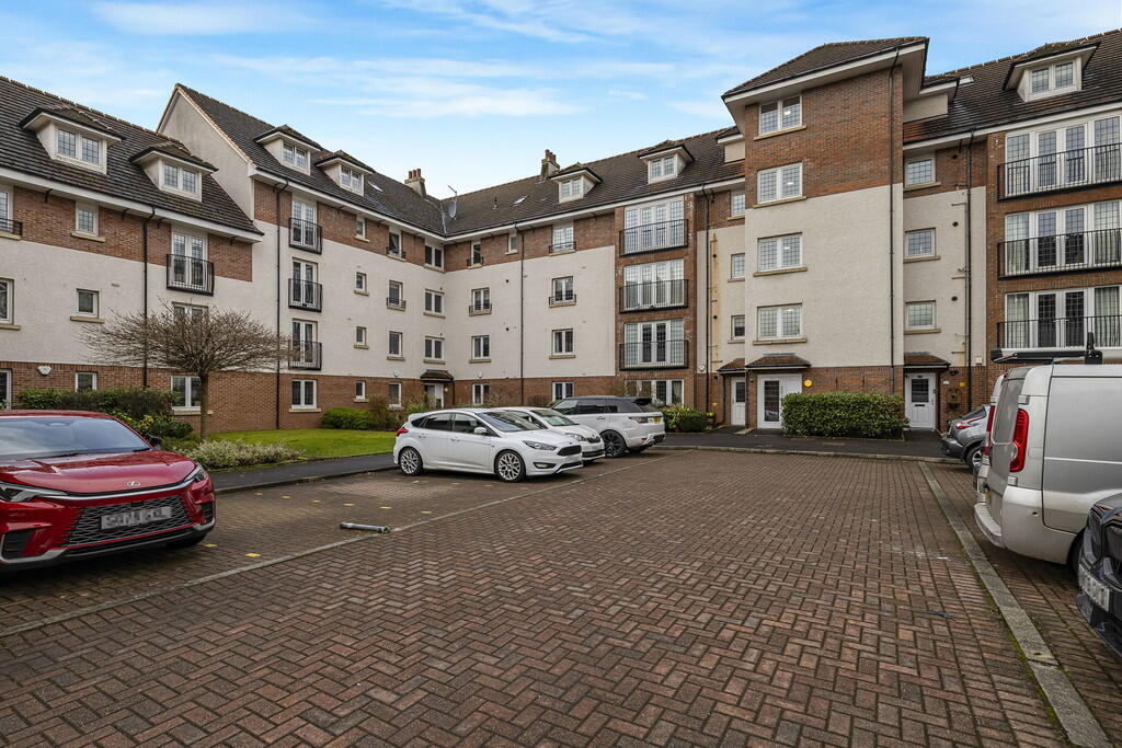 Main image of property: Chesterfield Gardens, Glasgow