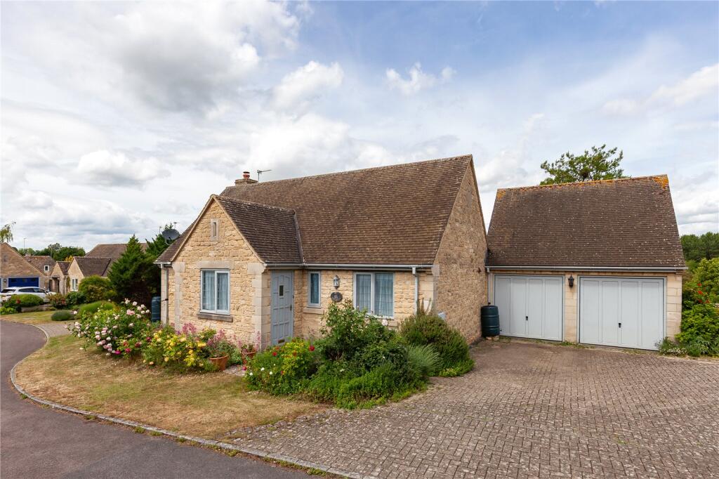 Main image of property: Orchard Rise, Burford, Oxfordshire, OX18