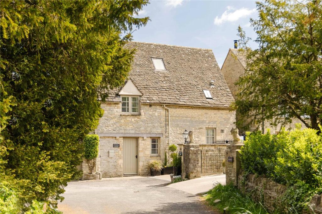 Main image of property: Tanners Lane, Burford, OX18