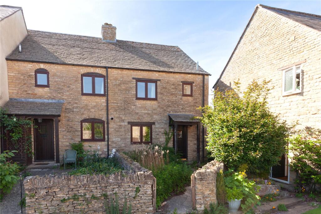 Main image of property: Sylvester Close, Burford, Oxfordshire, OX18