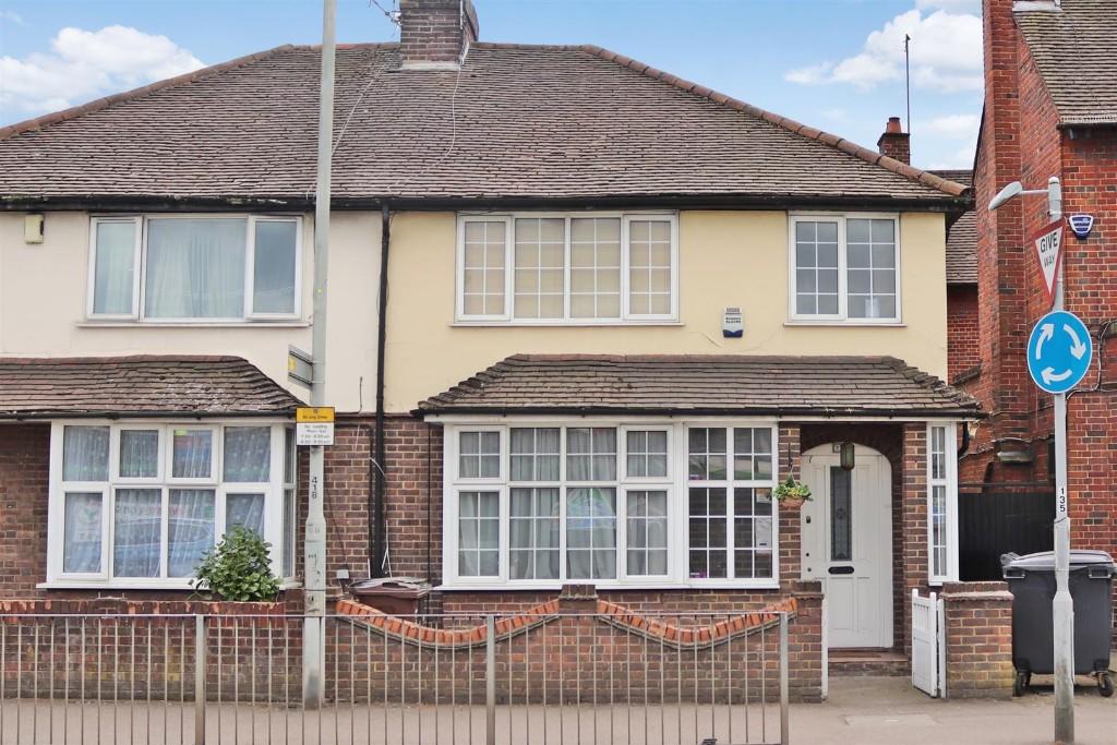 Main image of property: Hatfield Road, St. Albans, Hertfordshire, AL1