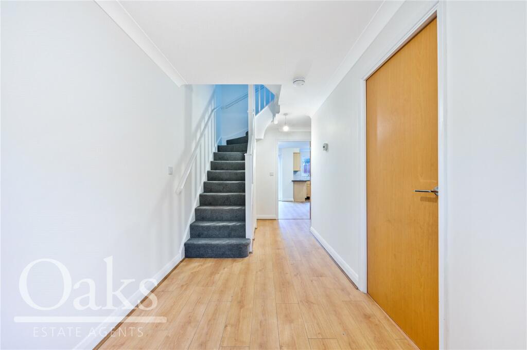 Additional property image - Manning Gardens, Addiscombe