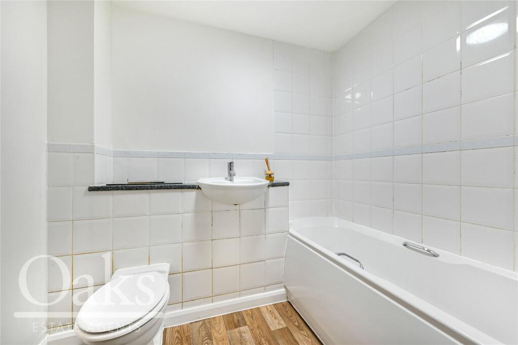 Additional property image - Manning Gardens, Addiscombe